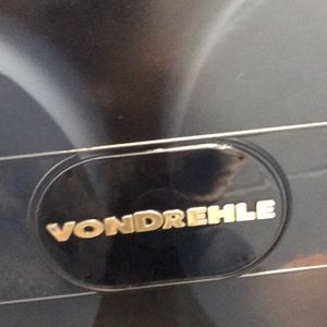 Meet your Posher, Pat